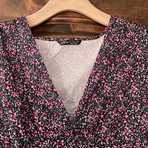 Colorful mini dress size L - Picture 7 of 7